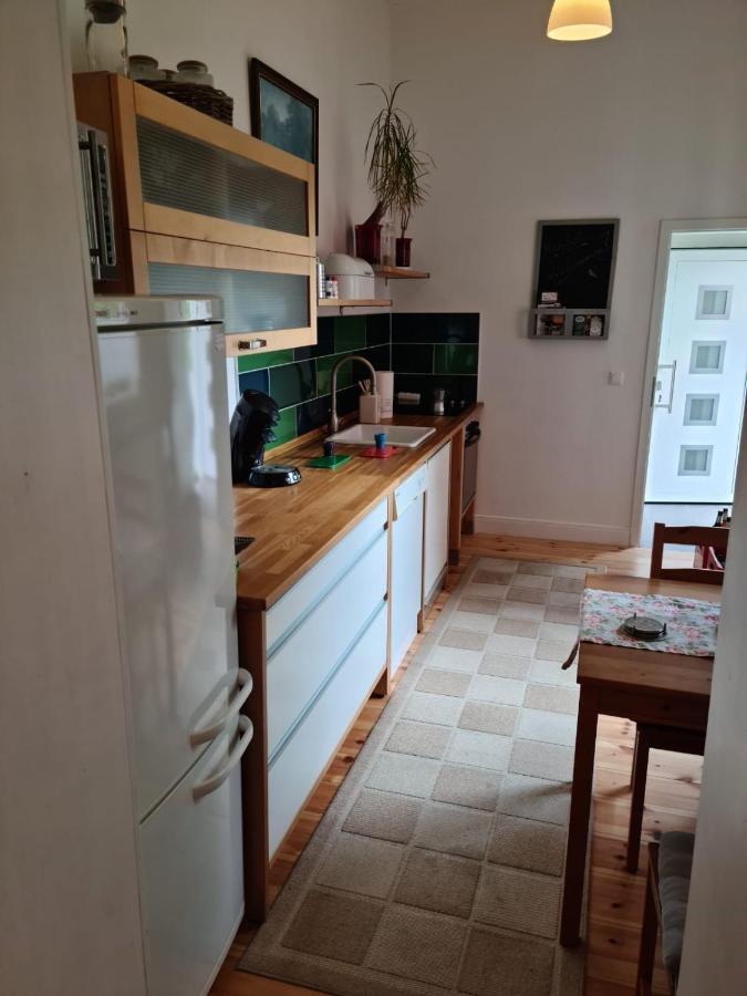 Fewo Garten - Eigener Eingang- Wlan-Parkplatz,Netflix, Terrasse,Doppelbett Und Schlafcouch Oberhausen  Exterior foto